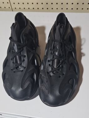 Men's Black Athletic Sneakers Adidas Size 11